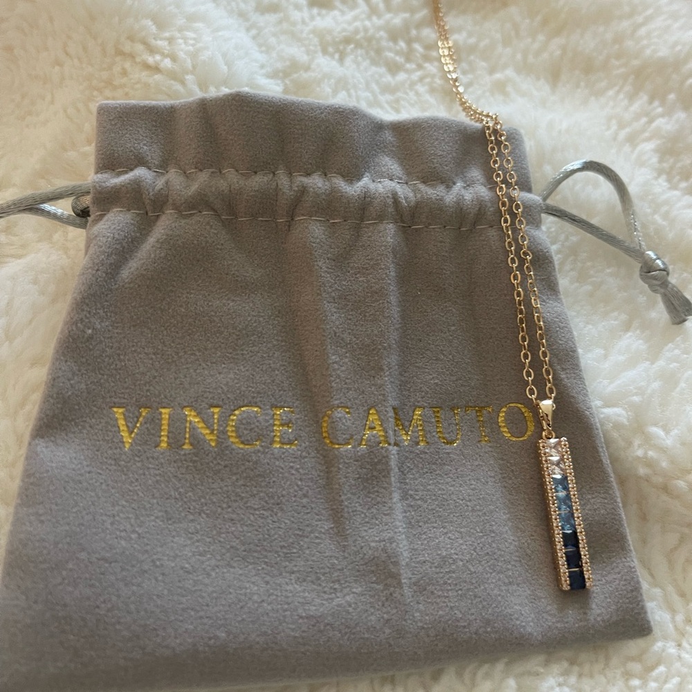 FFF Vince Camuto NWT Tri Color Pendant Gold 18” Chain -Spring 2023 FabFitFun box